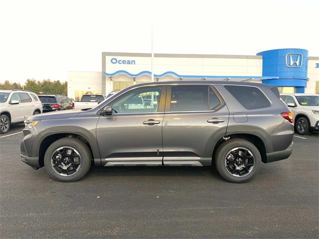 new 2025 Honda Pilot car, priced at $49,745