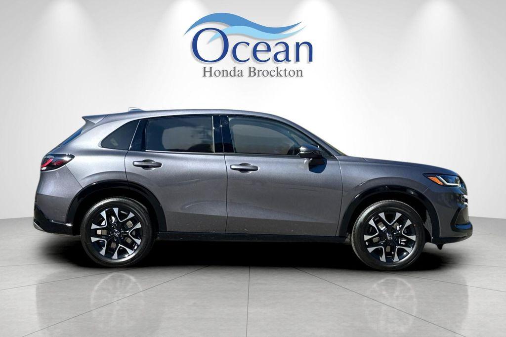 new 2026 Honda HR-V car, priced at $33,000