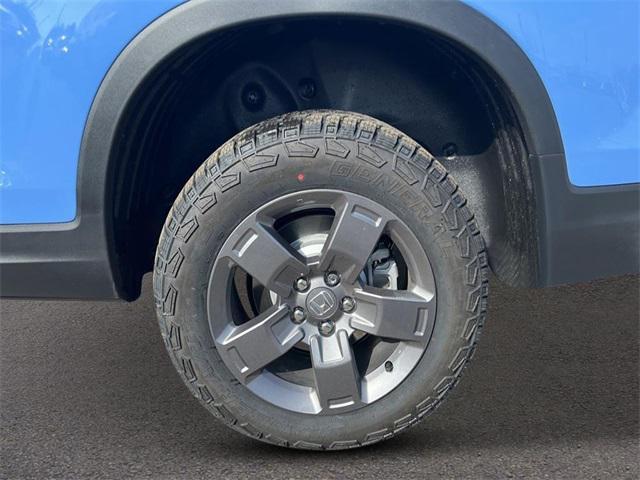 new 2025 Honda Ridgeline car, priced at $47,585