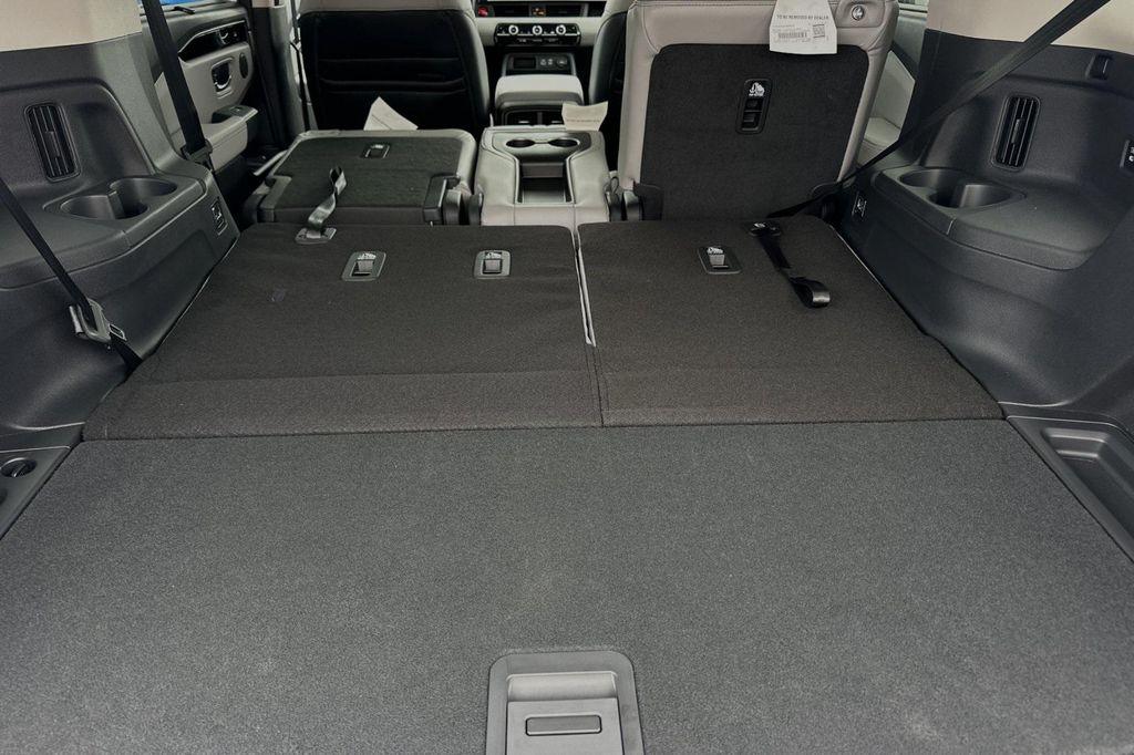 new 2025 Honda Pilot car, priced at $51,550