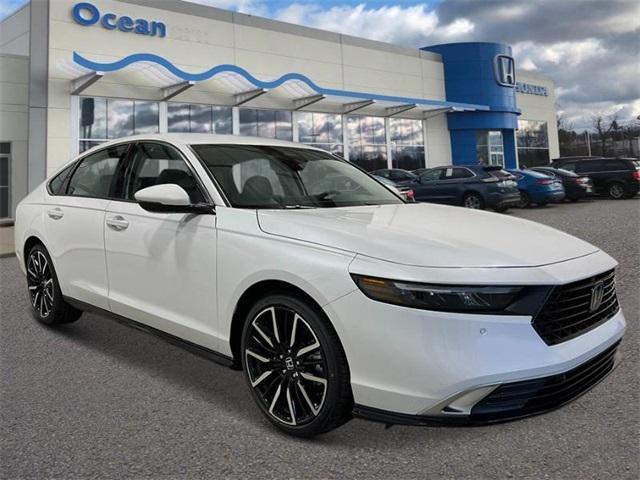 new 2025 Honda Accord Hybrid car, priced at $40,850