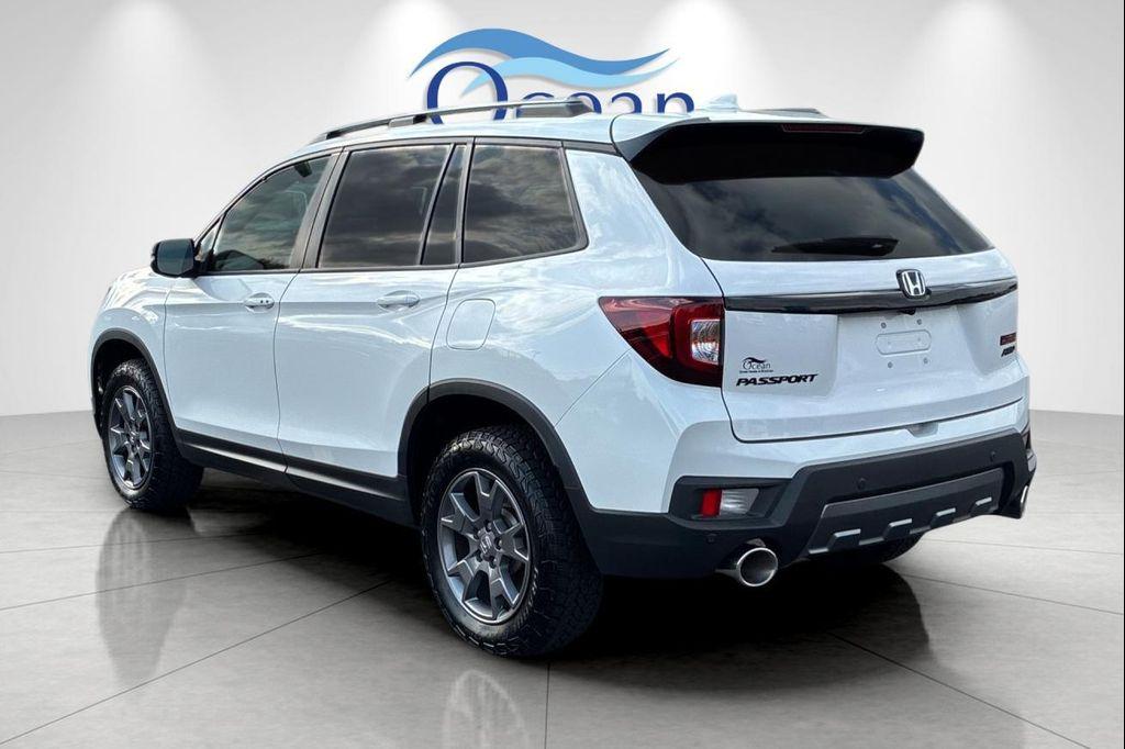 used 2024 Honda Passport car, priced at $38,598