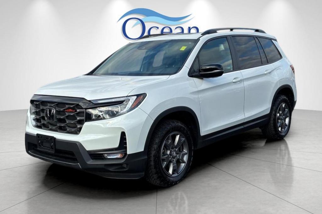 used 2024 Honda Passport car, priced at $38,598