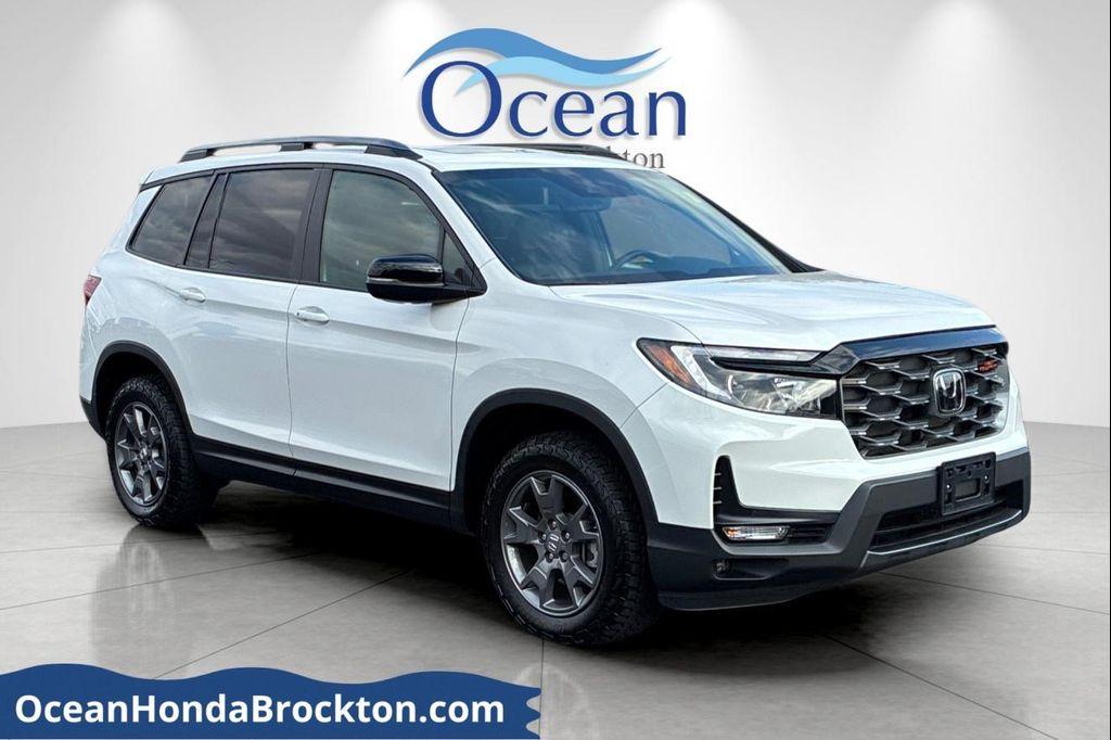 used 2024 Honda Passport car, priced at $38,598
