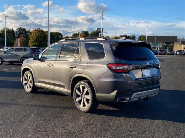 new 2025 Honda Pilot car, priced at $51,985