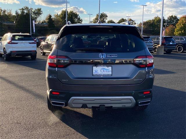 new 2025 Honda Pilot car, priced at $51,985