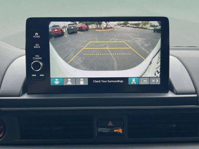 used 2024 Honda Pilot car, priced at $43,419