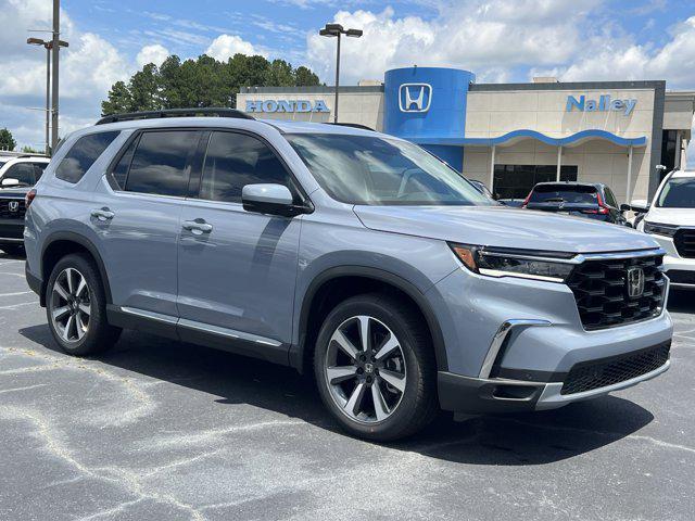 new 2025 Honda Pilot car, priced at $56,705