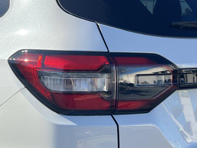 new 2025 Honda Pilot car, priced at $42,725