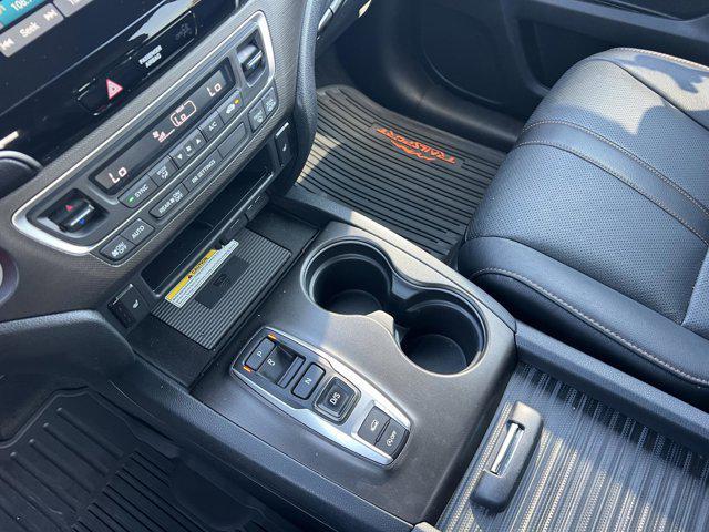 used 2022 Honda Passport car, priced at $31,979