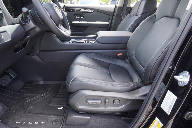 new 2025 Honda Pilot car, priced at $47,231