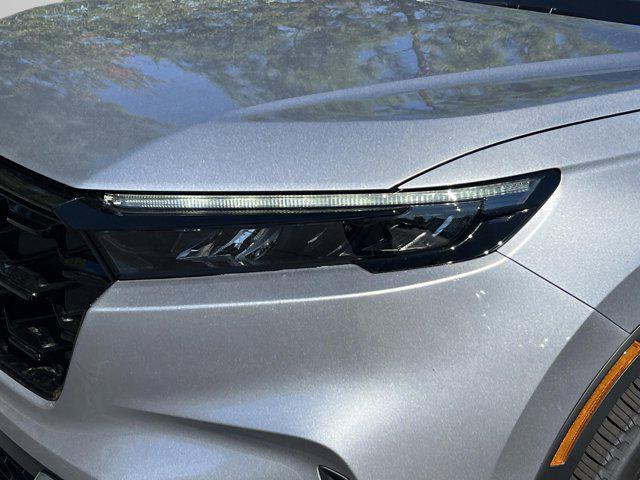 new 2026 Honda CR-V Hybrid car, priced at $40,658