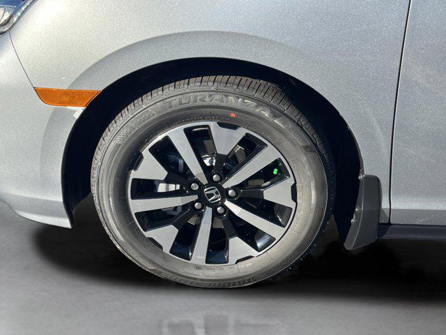 new 2026 Honda Odyssey car, priced at $41,637