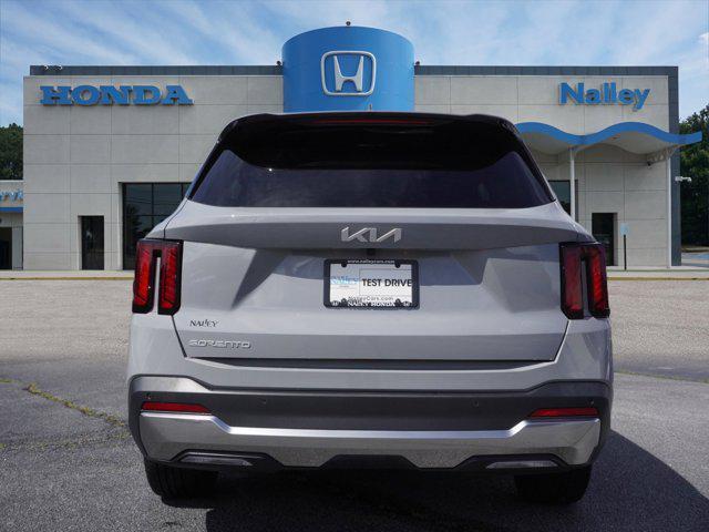 used 2024 Kia Sorento car, priced at $33,290