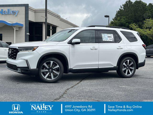 new 2025 Honda Pilot car, priced at $54,985