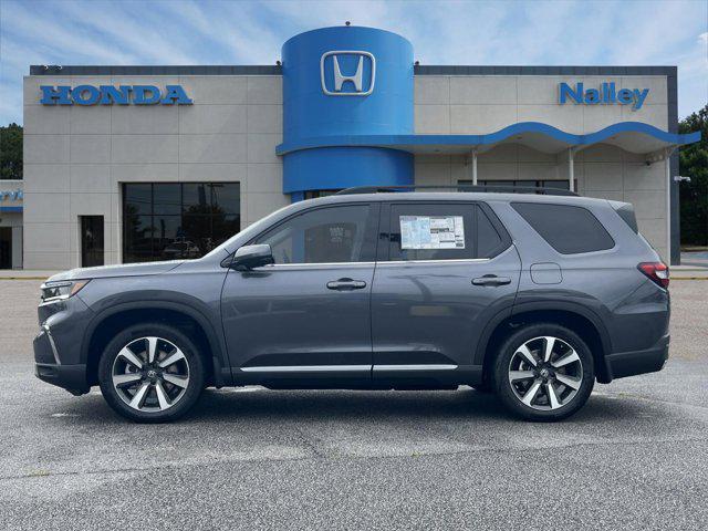 new 2025 Honda Pilot car, priced at $46,875