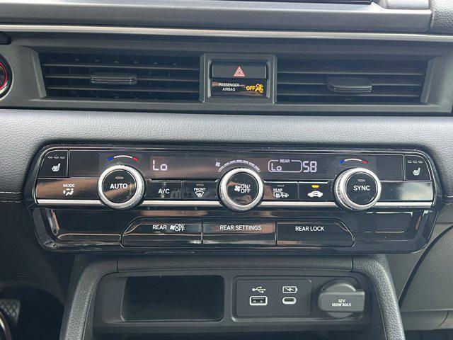 used 2023 Honda Pilot car, priced at $35,717