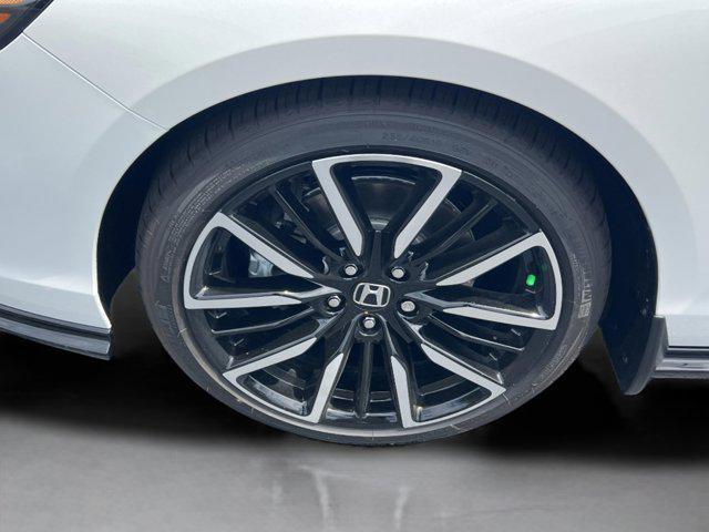 new 2025 Honda Accord Hybrid car, priced at $38,052
