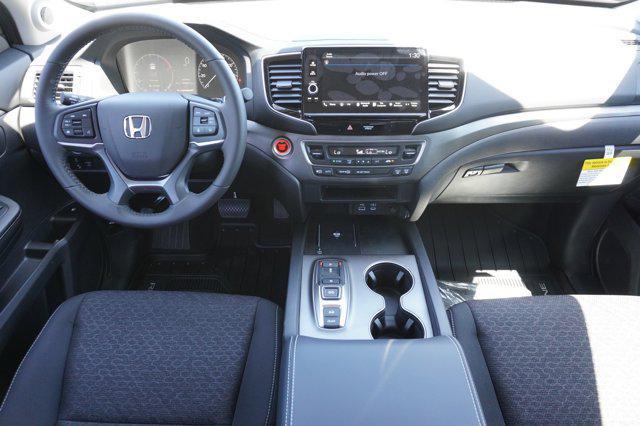 new 2025 Honda Ridgeline car, priced at $39,713