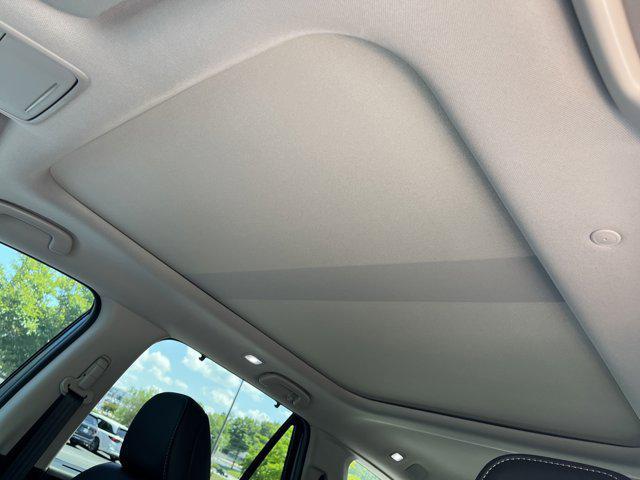 used 2025 Honda Pilot car, priced at $46,980