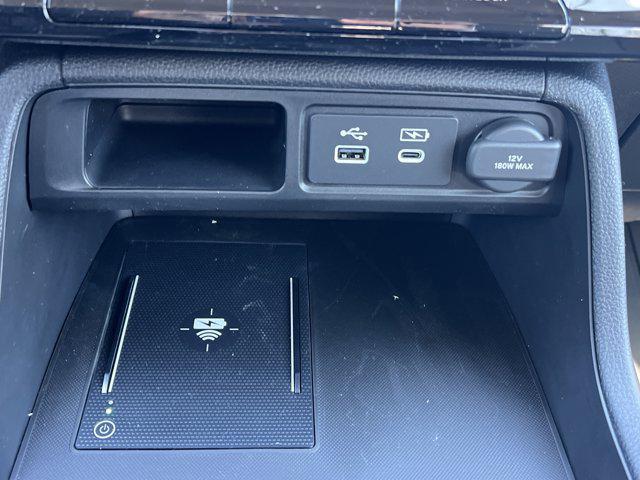 new 2025 Honda Pilot car, priced at $49,450