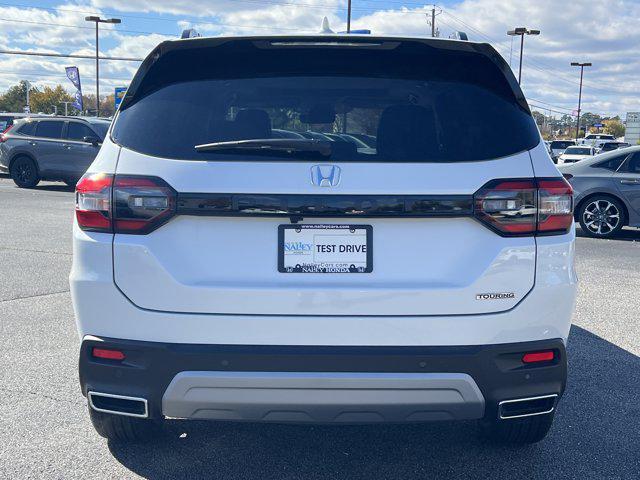 new 2025 Honda Pilot car, priced at $49,450