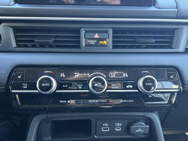 new 2025 Honda Pilot car, priced at $49,450