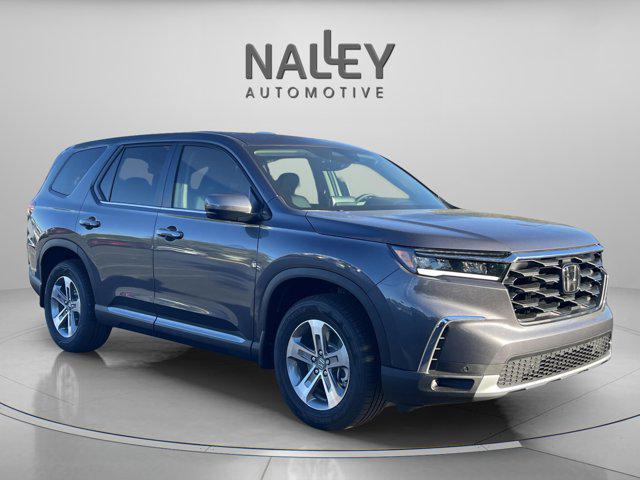 new 2025 Honda Pilot car, priced at $42,298