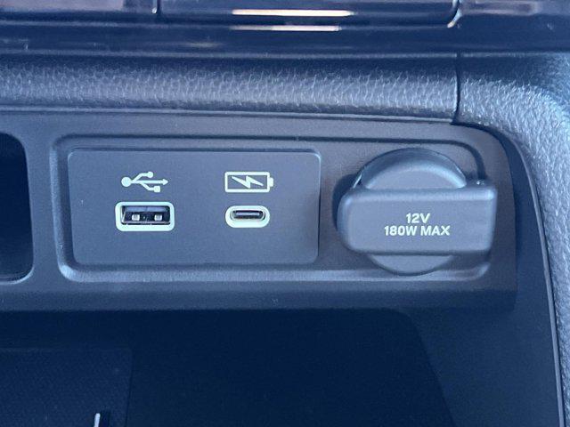 new 2025 Honda Pilot car, priced at $42,298