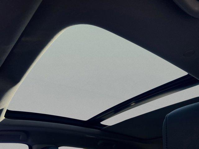 used 2022 Acura MDX car, priced at $28,750