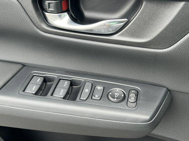 new 2025 Honda CR-V Hybrid car, priced at $34,416
