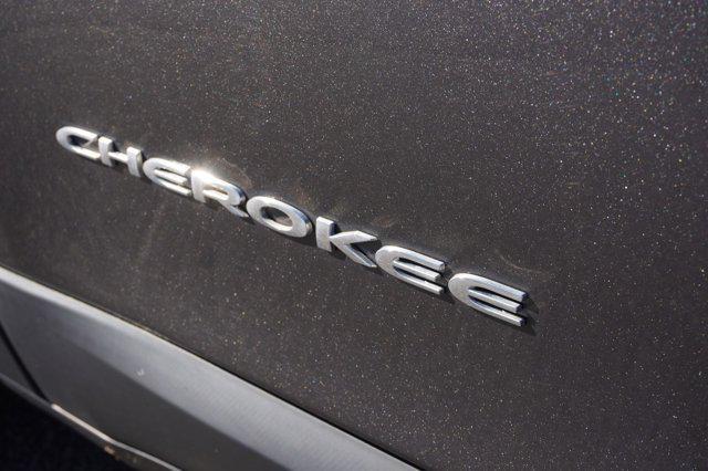 used 2019 Jeep Cherokee car, priced at $18,405