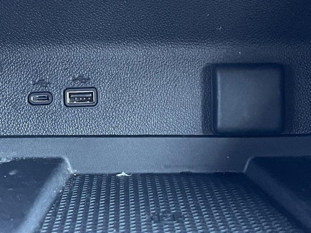 used 2025 Chevrolet Traverse car