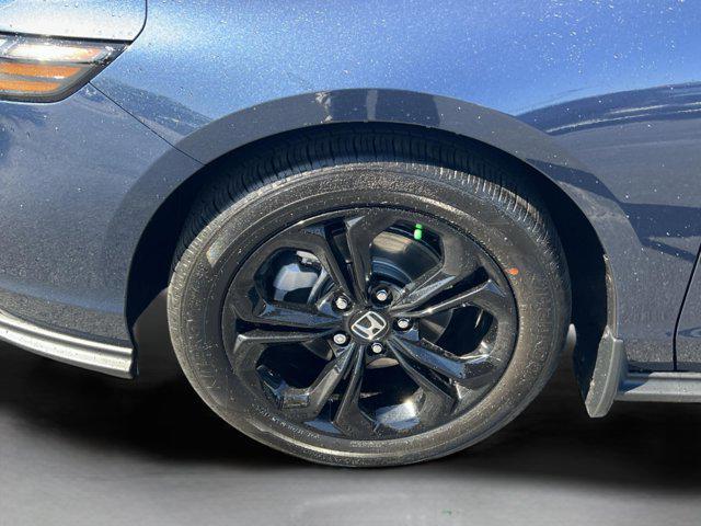 new 2025 Honda Accord car, priced at $30,274