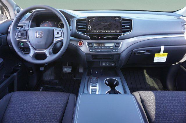 new 2025 Honda Ridgeline car, priced at $40,085
