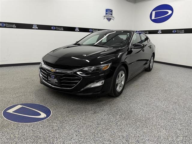 used 2022 Chevrolet Malibu car, priced at $19,995