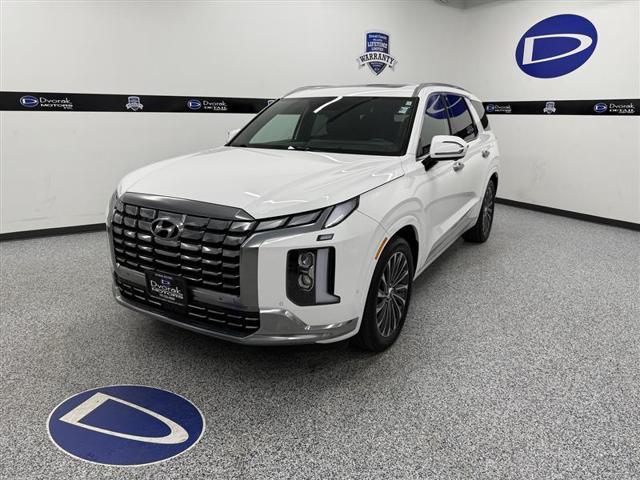 used 2024 Hyundai Palisade car, priced at $49,995