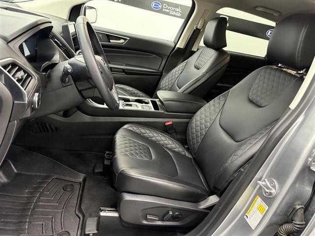 used 2024 Ford Edge car, priced at $37,995