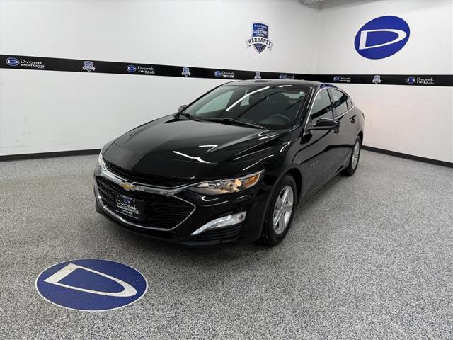 used 2022 Chevrolet Malibu car, priced at $19,995