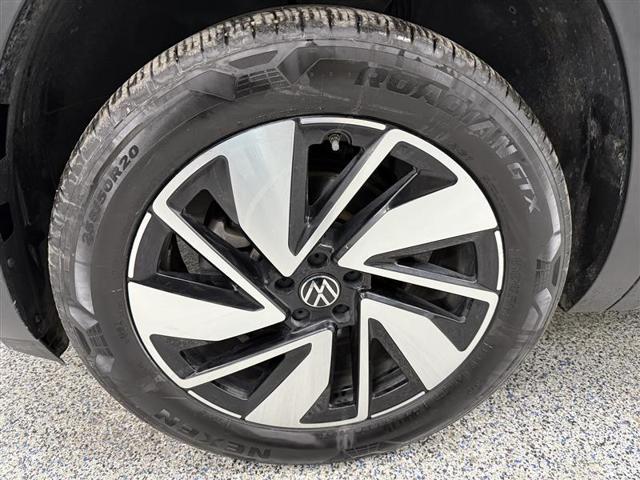 used 2024 Volkswagen Atlas car, priced at $37,995