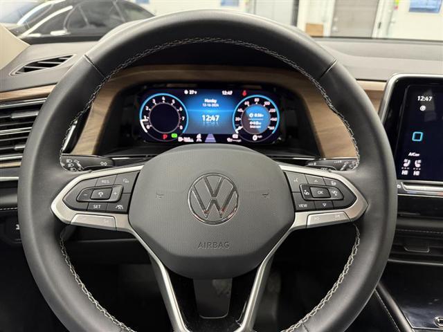 used 2024 Volkswagen Atlas car, priced at $37,995