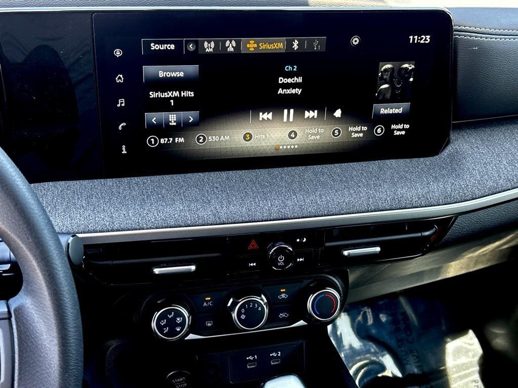 new 2025 Nissan Kicks car, priced at $24,595