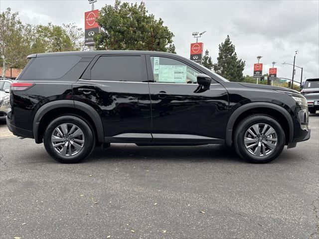 new 2025 Nissan Pathfinder car, priced at $40,030