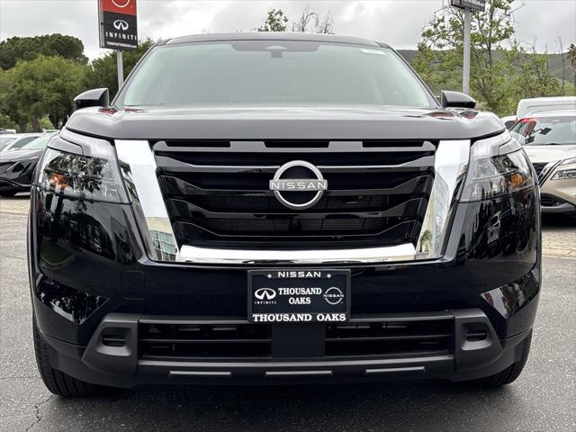 new 2025 Nissan Pathfinder car, priced at $40,030