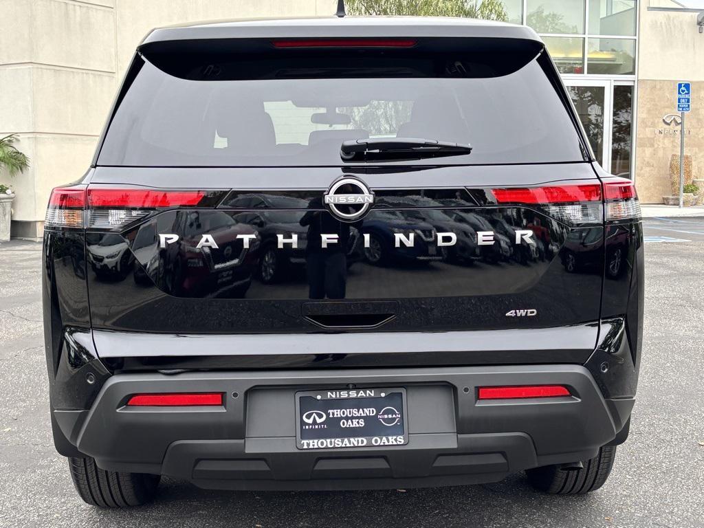 new 2025 Nissan Pathfinder car, priced at $40,530