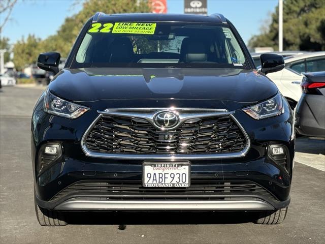 used 2022 Toyota Highlander car, priced at $39,997