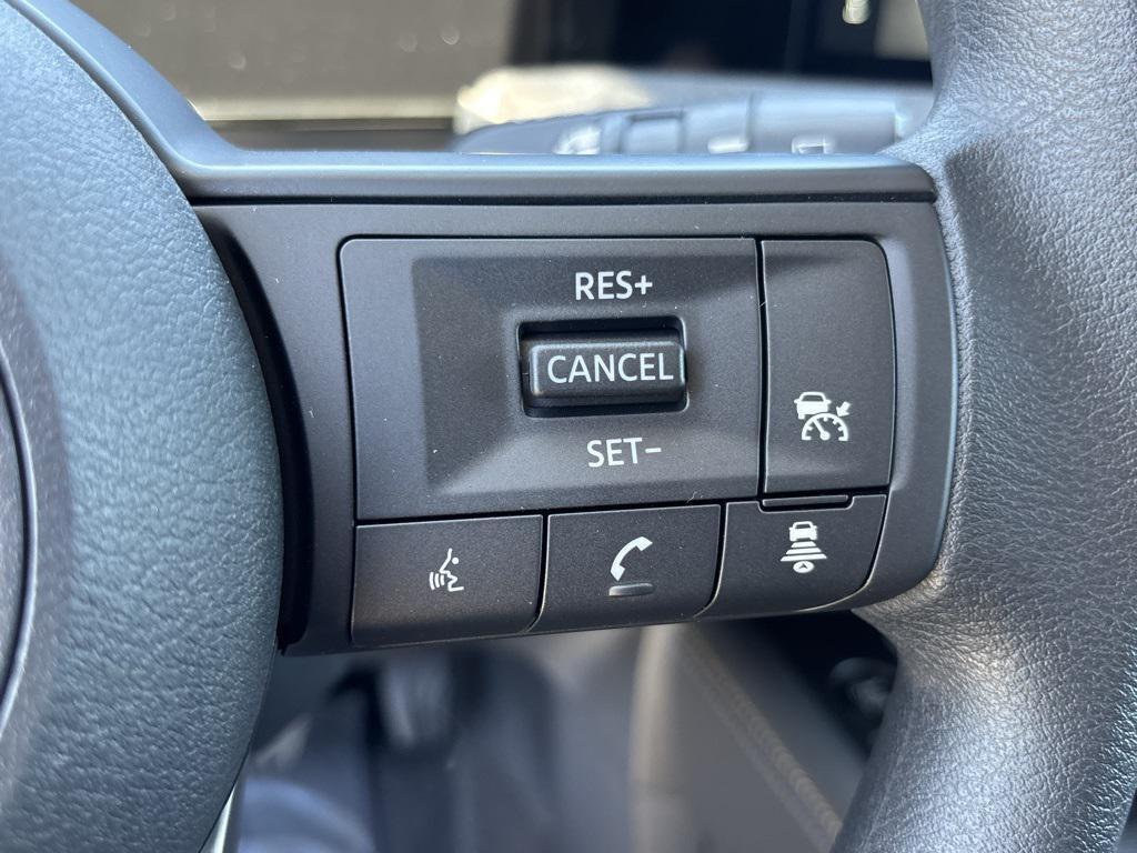 new 2025 Nissan Kicks car, priced at $27,100