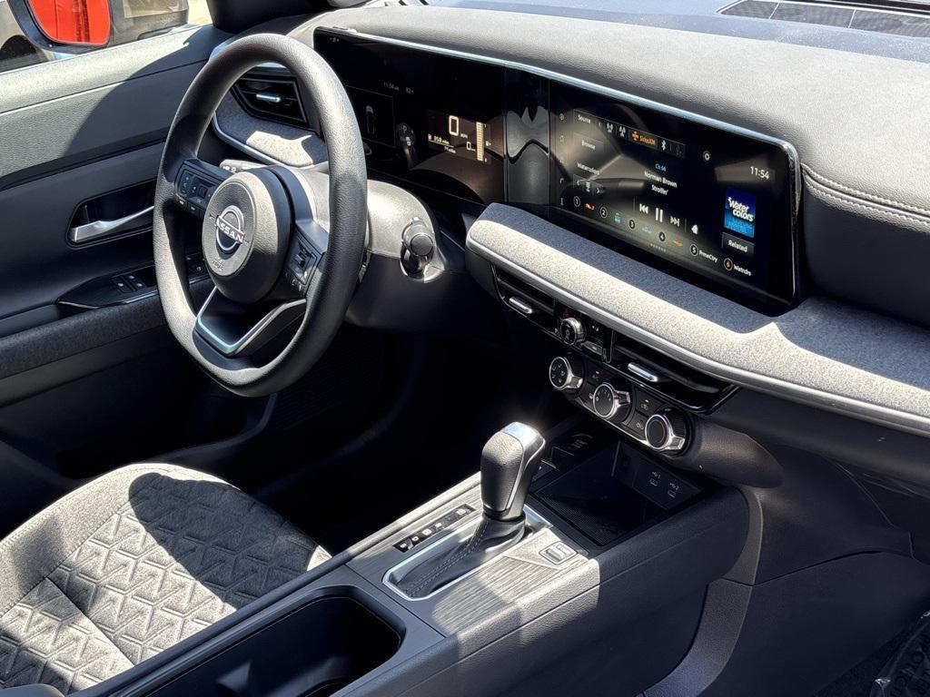 new 2025 Nissan Kicks car, priced at $25,595