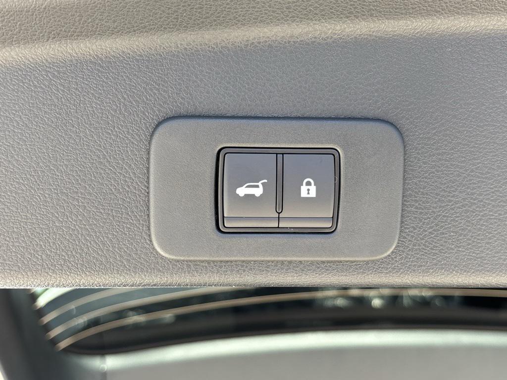 new 2025 Nissan Murano car, priced at $38,165