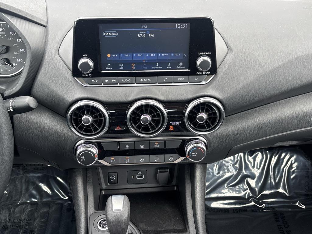 new 2025 Nissan Sentra car, priced at $23,335